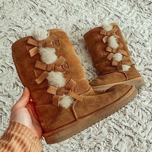 UGGs Koolaburra Boots ☆